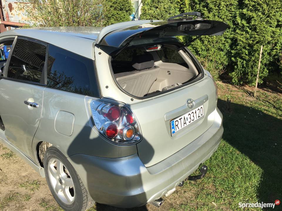 Toyota matrix corolla verso garażowany Nowa Dęba sprzedam