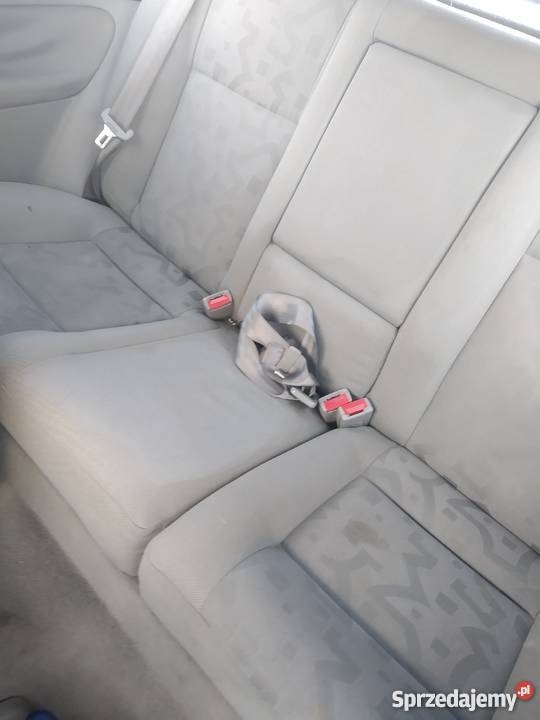 Volkswagen Golf 4 Benzyna 14 75 Zielony Wolsztyn