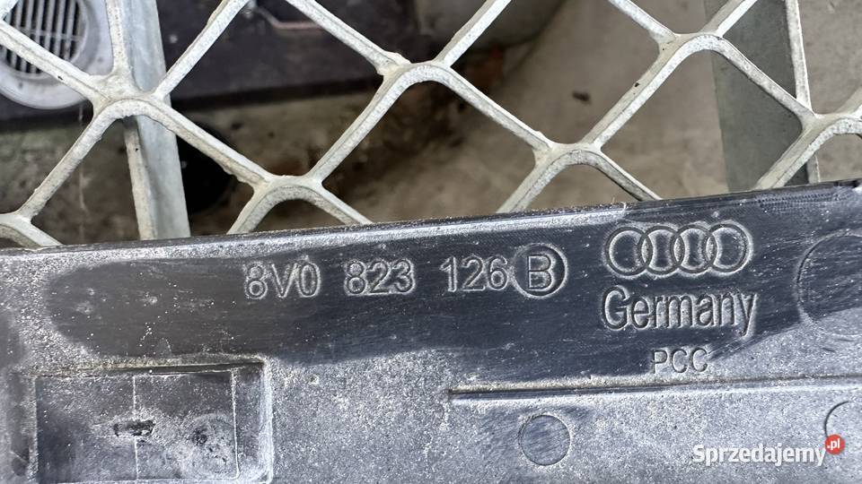 Audi A3 8V Listwa Uszczelka 8v0823126b małopolskie