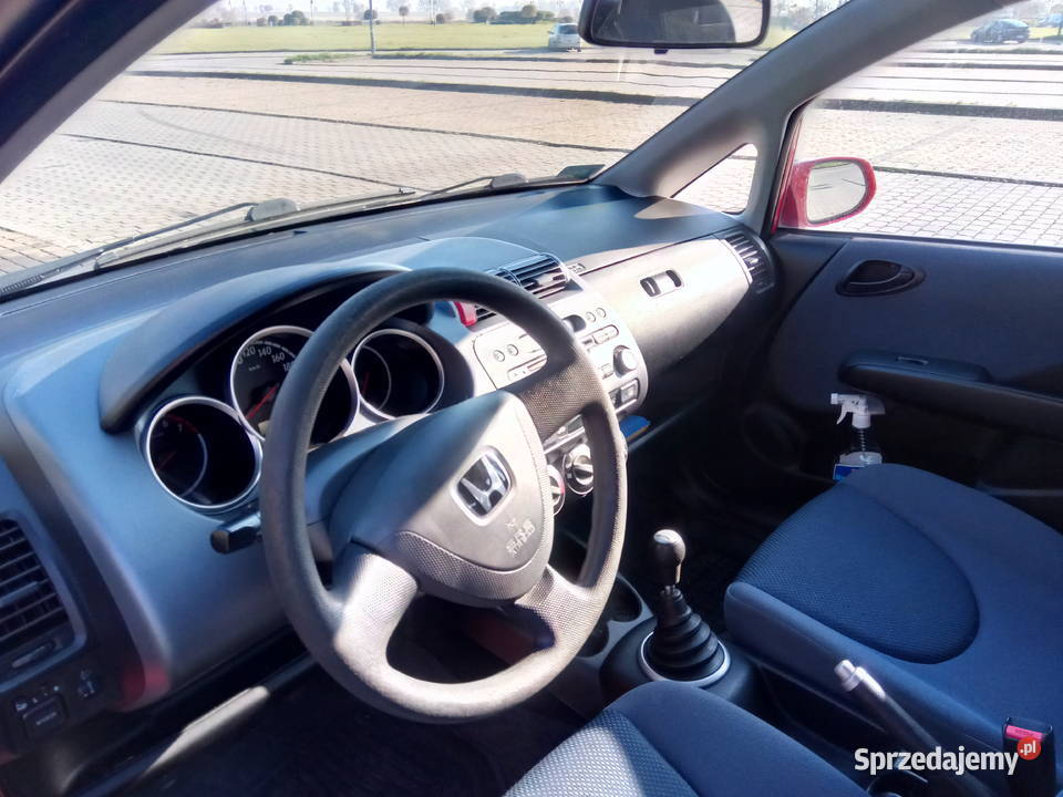 Honda jazz uszkodzona sprzedam
