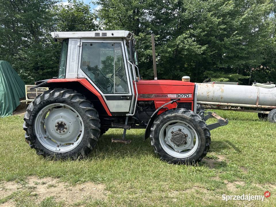 Ciagnik Massey Ferguson 3070 Nowy Żmigród