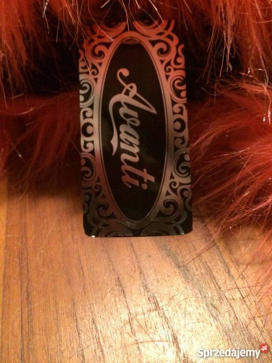 Czapka z pomponami różowa neonowa firmy Avanti dolnośląskie sprzedam