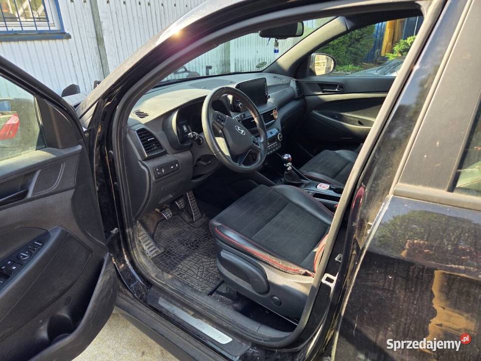 Synyk sprzeda Hyundai Tuscon 132KM