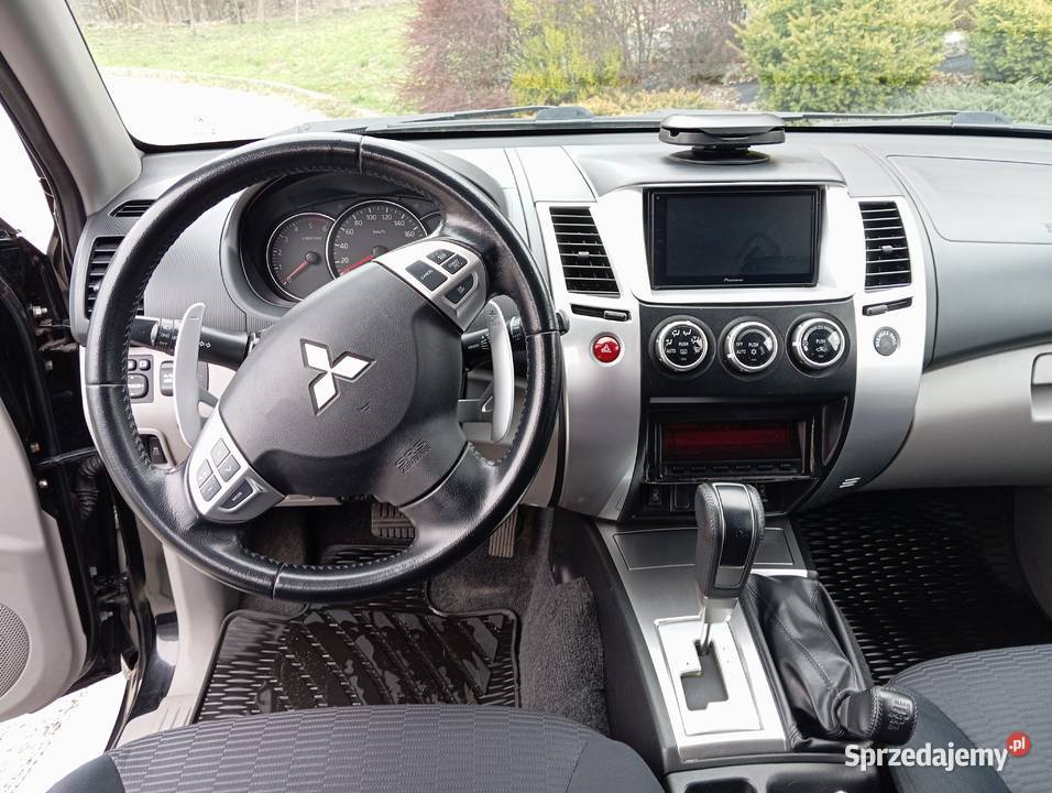 Mitsubishi Pajero Sport II prywatny pakiet chrom Ruda Śląska