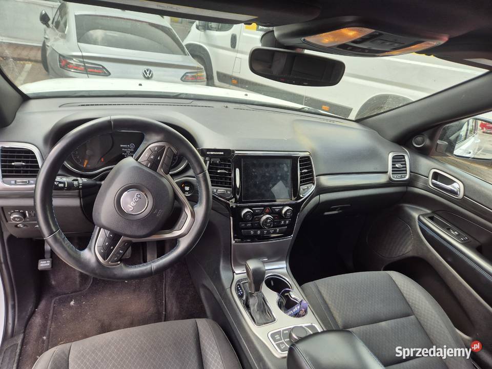 Jeep Grand Cherokee 36L benzyna 4x4 2018 r Ślesin