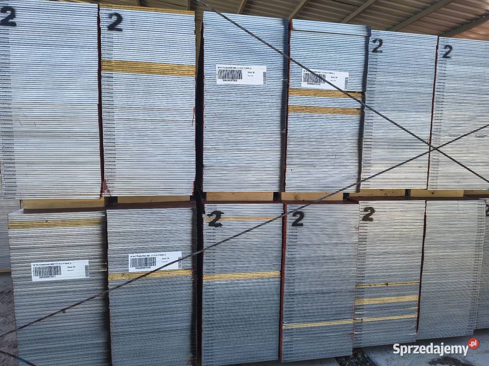 Blaty trójwarstwowe 200 x 50 II klasa nowe strop Pozostałe