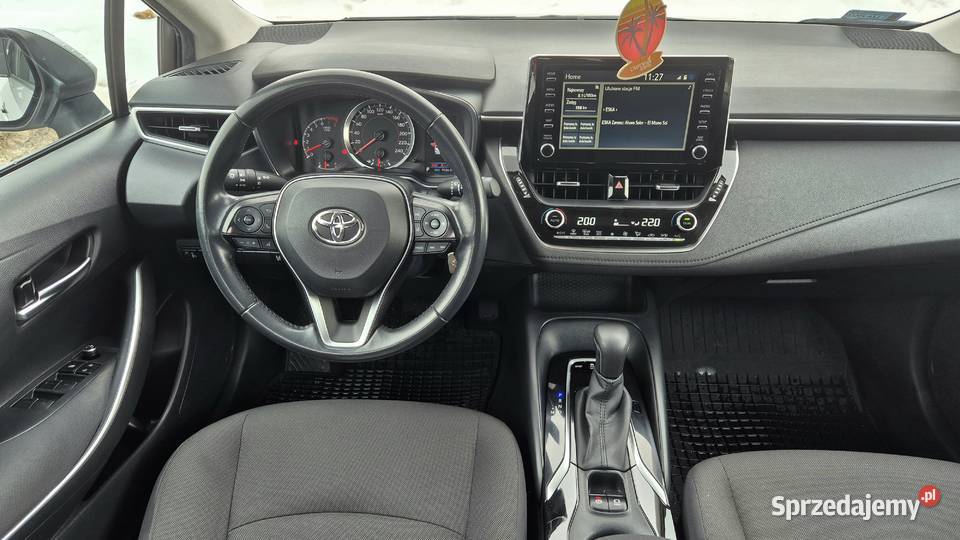 Toyota Corolla 16 Benzyna 132 92 Zamiana Sedan / Limuzyna