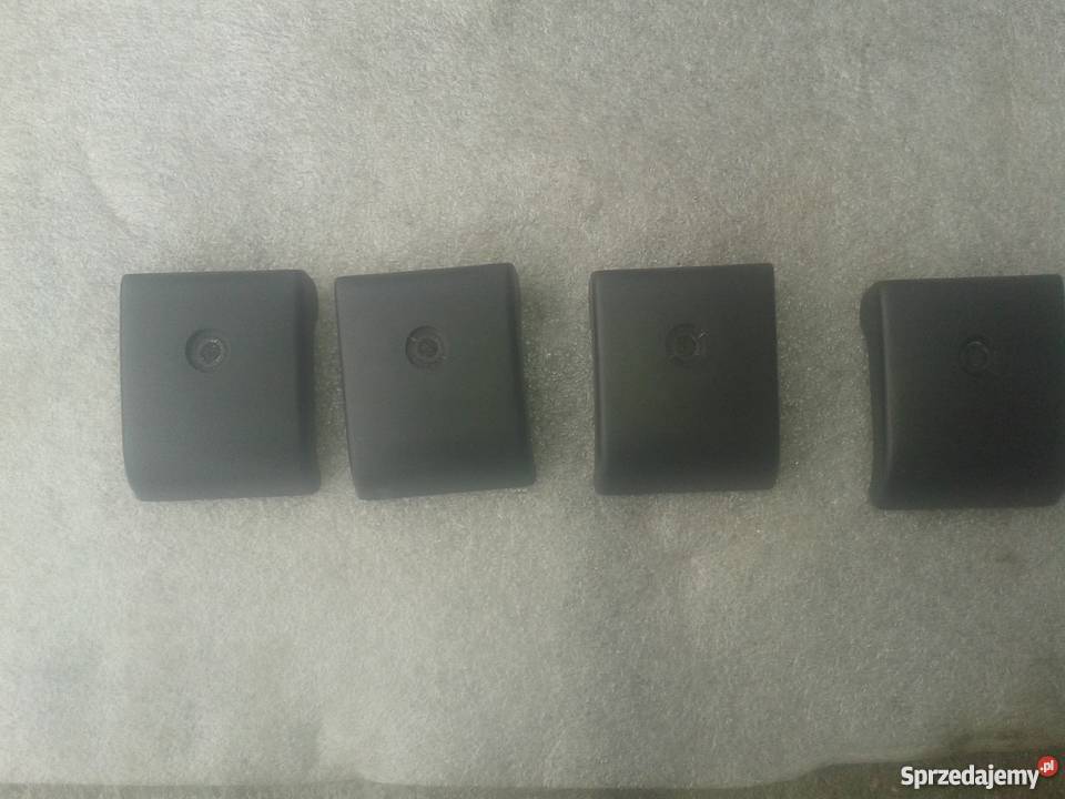 Zaślepki tylnych foteli golf 4 kombi kazja Tanio Rok produkcji 2005 Ozorków sprzedam