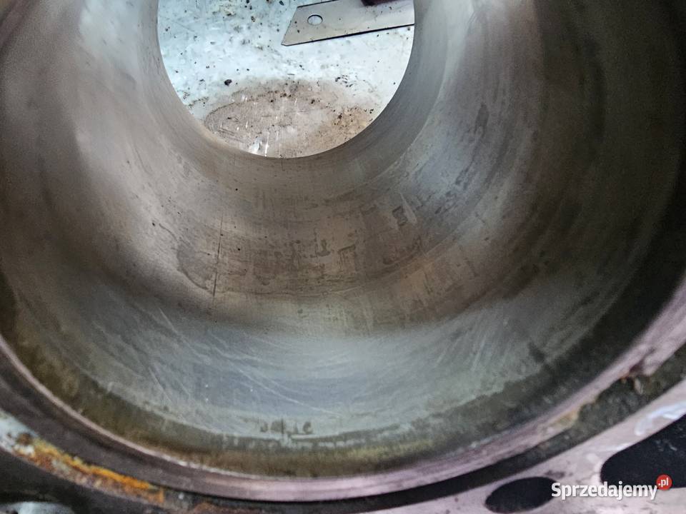 Honda VT 500 shadow cylinder tył tylny tylni Cylindry, głowice, pierścienie Jelenia Góra