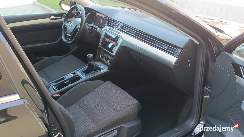 VW Passat B82018r20 TDIFull LEDoryginalny lakier elektrycznie ustawiane fotele Zamość