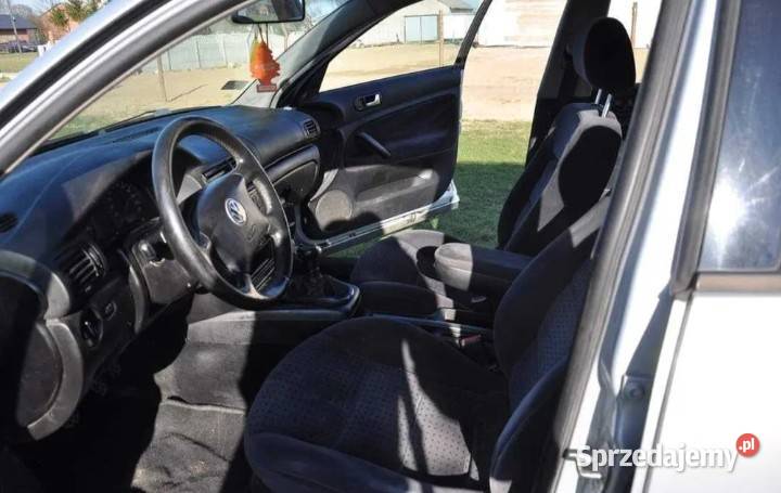 Sprzedam WV passat b5 kombi Rok produkcji 1998 Jedlno Pierwsze sprzedam