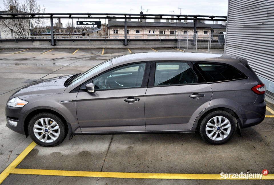 Ford Mondeo Kombi 20 Benzyna 145 Bezwypadkowy Łódź