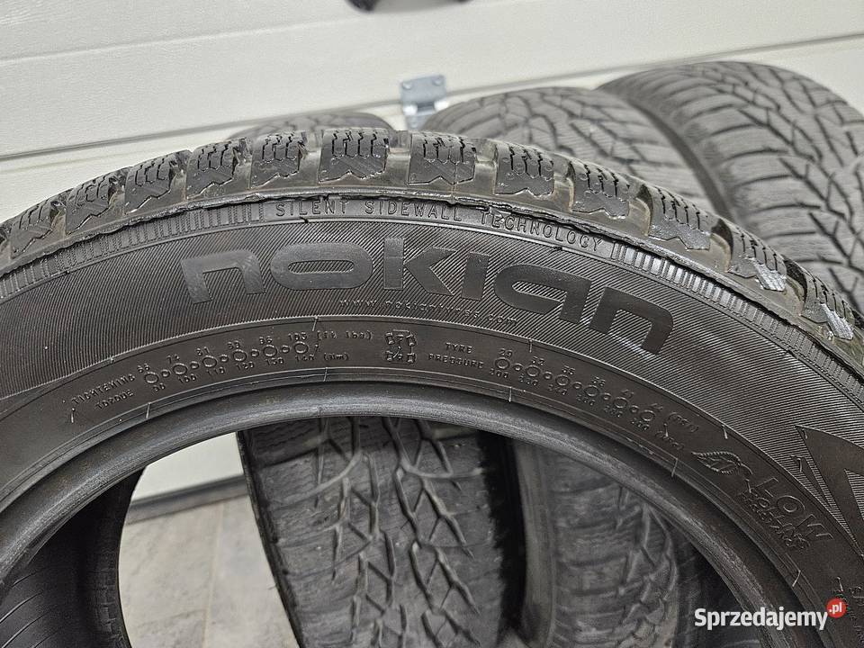 Opony zimowe zimówki 4 Nokian WR D4 17565R15 zima