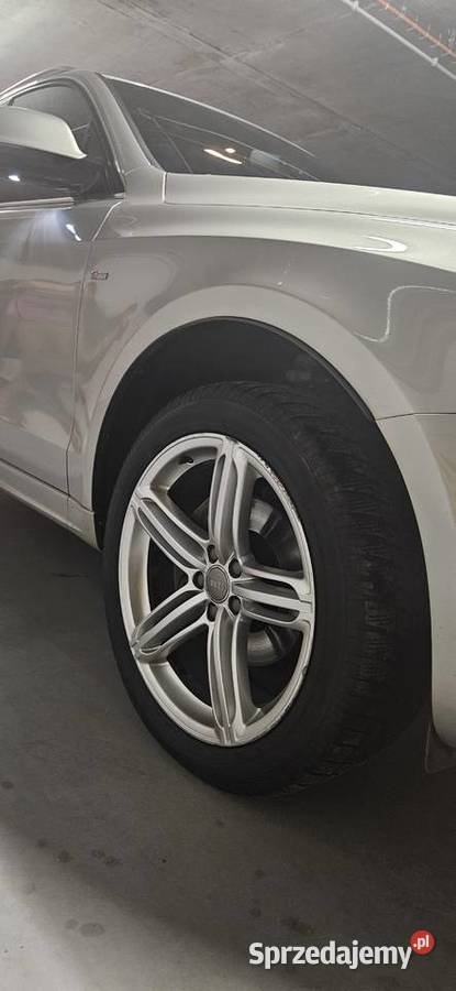 Sprzedam piekne Audi Q5 2016 salon Polska Warszawa
