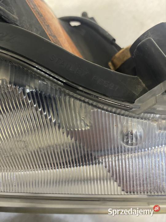 Lampa prawy przód Outlander II Lift 10 Oświetlenie śląskie