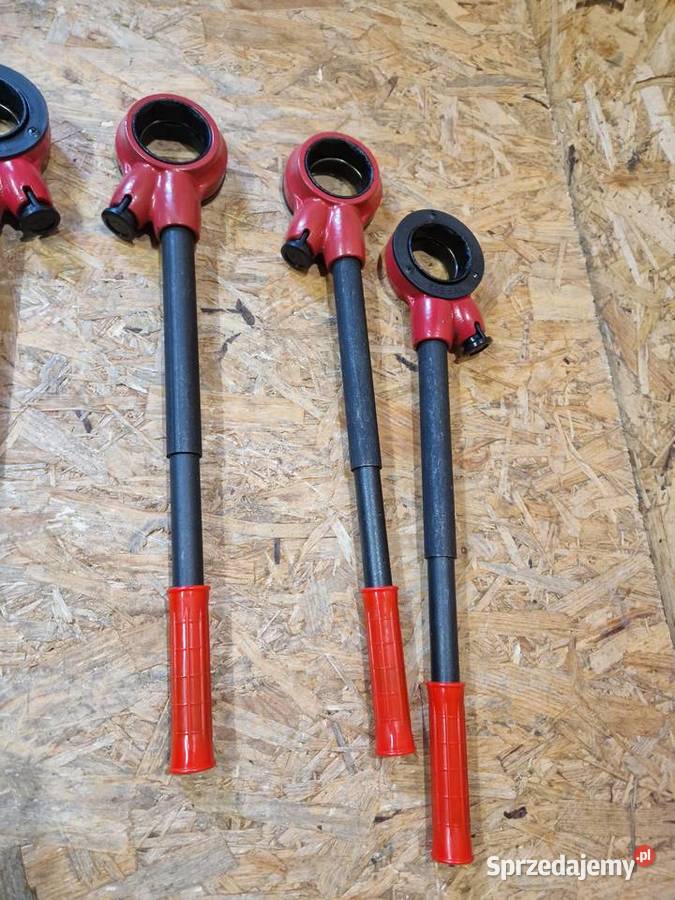 Grzechotka z rączką do gwintownicy rur Głogowa sprzedam