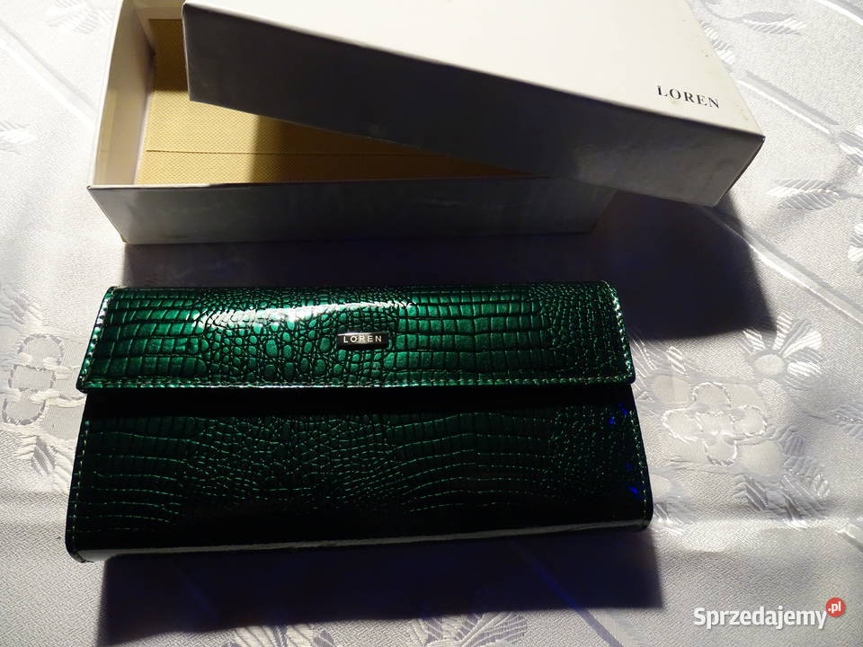 Skórzany lakierowany portfel damski firmy LOREN Różan