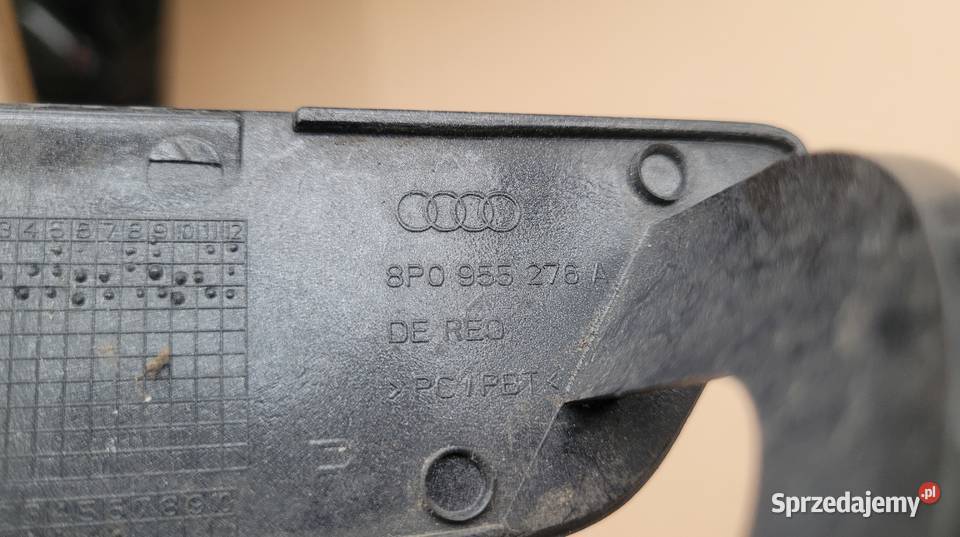 ZAŚLEPKA KLAPKA PRAWA SPRYSKIWACZA AUDI A3 LIFT osobowe Pozostałe sprzedam