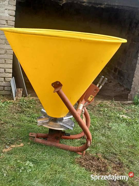 rozsiewacz do nawozów Strumyk śląskie Wysoka Lelowska
