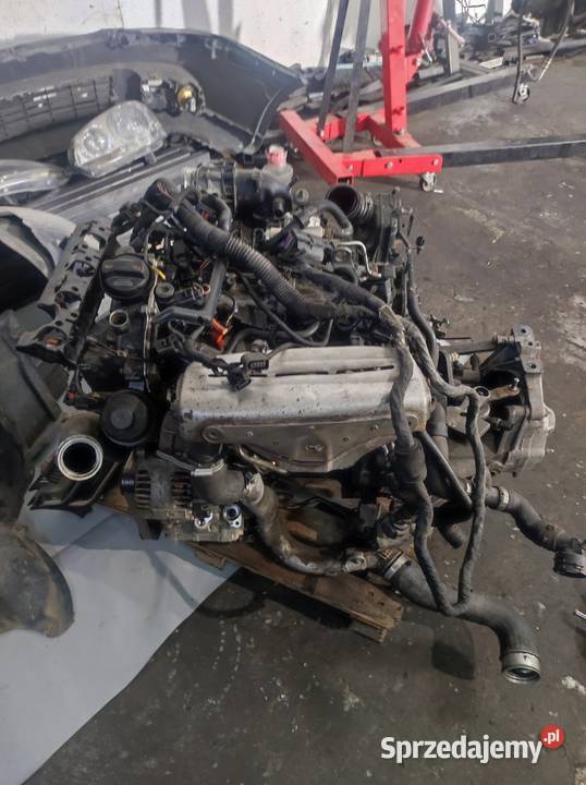 Silnik 14 TSI kompletny osprzęt