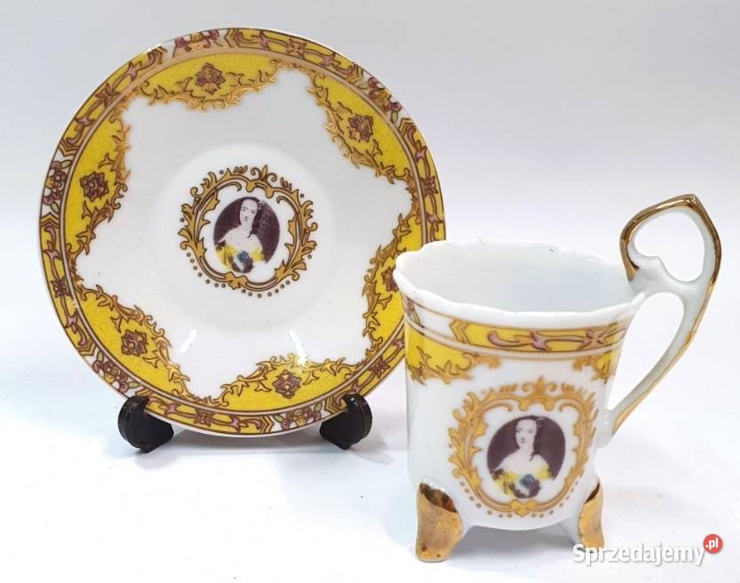 KOLEKCJONERSKA FILIŻANKA DAMA W MEDALIONIE łódzkie Pabianice