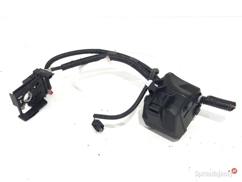 KLEMA PLUS TOYOTA COROLLA E21 828171AB10 20 152 podkarpackie sprzedam