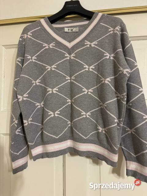 Sweter damski ML szary z różem w kokardki w Częstochowa