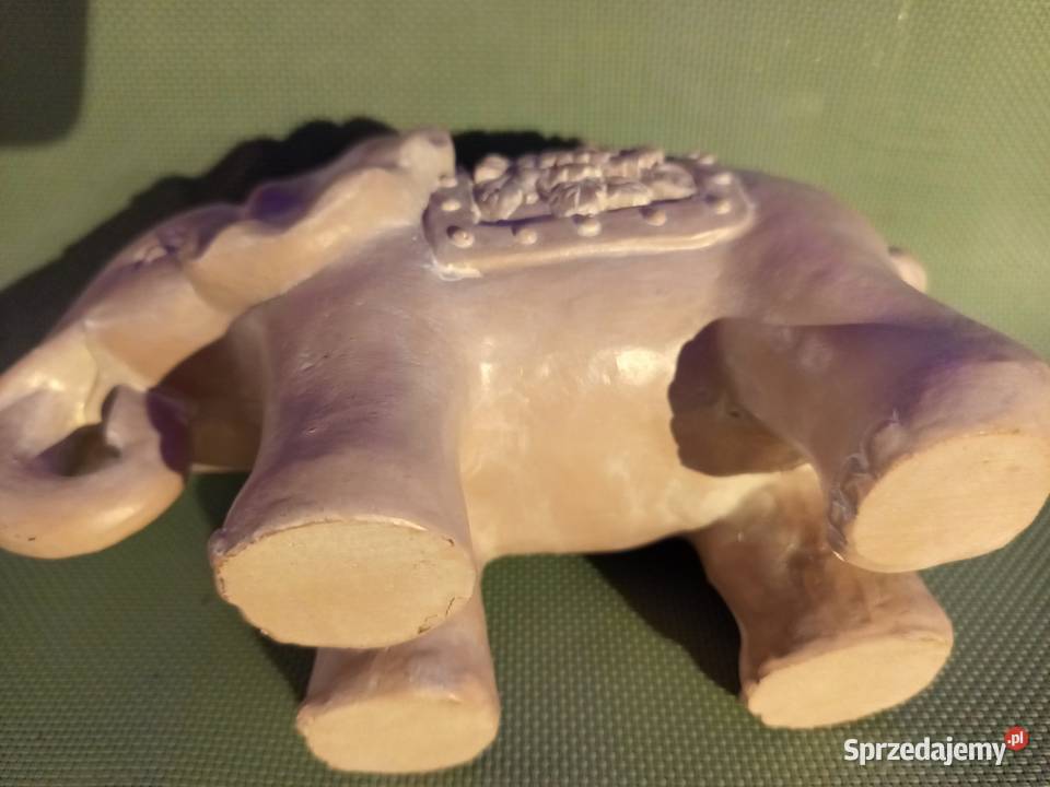 Figurka ceramiczna słonia Indyjskiego z Warszawa