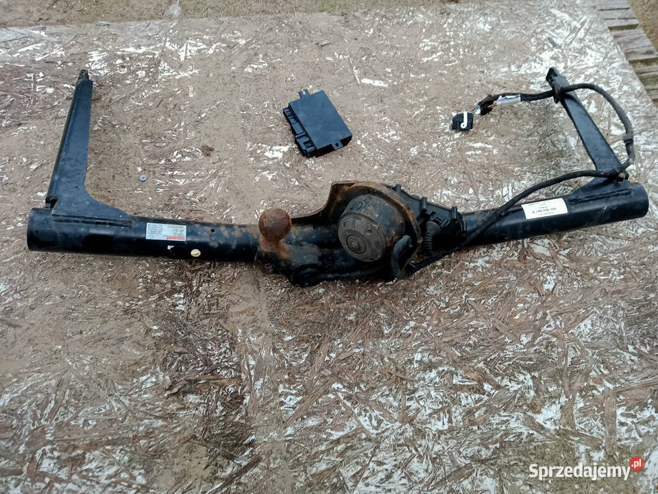 SKODA KODIAQ HAK ELEKTRYCZNY 565803881B MODUŁ