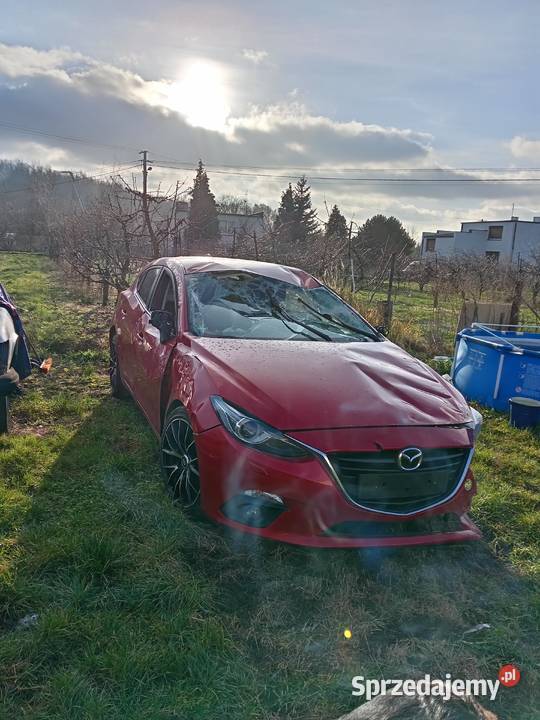Sprzedam mazde 3 z 2015 r 2 O bezyna na czesci Mazda Konin sprzedam