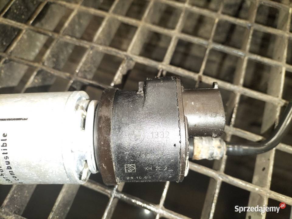 Przewody dopływowe z filtrem paliwa BMW E65 730D Poręba sprzedam