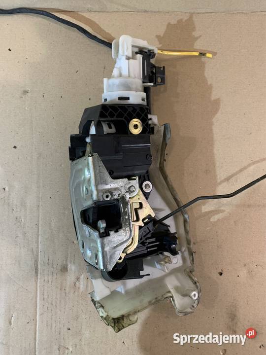 2207208435 zamek drzwi prawy przód mercedes s Szczecin