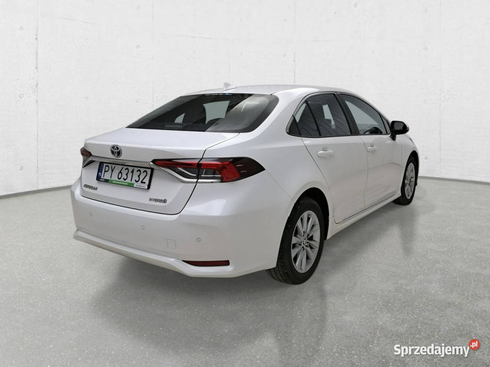 Toyota Corolla Seria E16 2012 Komorniki sprzedam