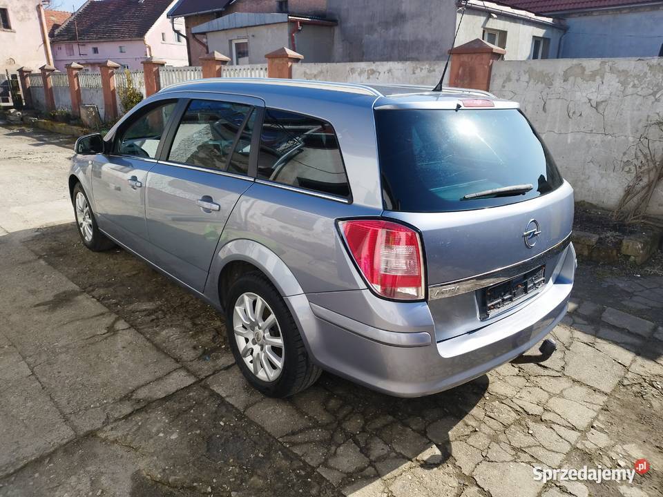 Astra H 16 2010r nieuszkodzony sprzedam