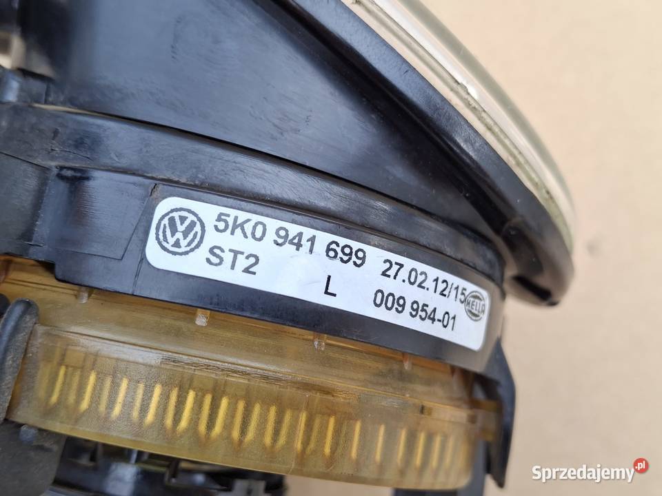 VW GOLF VI 6 JETTA TIGUAN HALOGEN LEWY LAMPA Bieleń