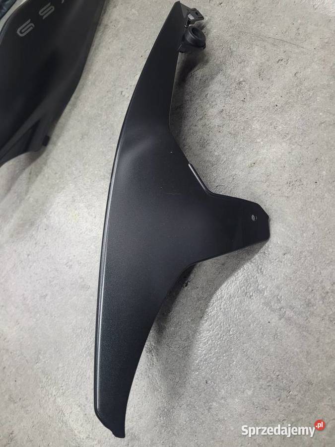 SUZUKI GSX8R GSX 8 R OGON ZADUPEK TYŁ OWIEWKA Nowy Tomyśl