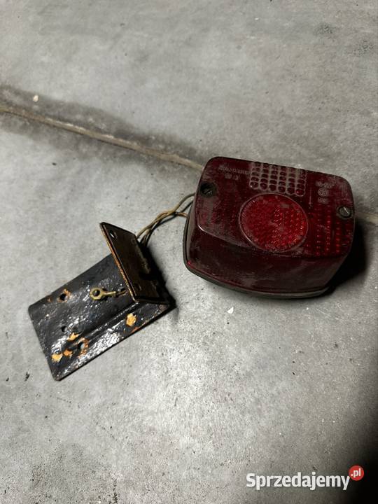 Tylna lampa z mocowaniem klosz WSK 125 M06 175 Białystok sprzedam
