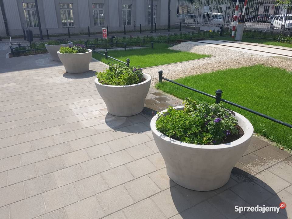 Donice betonowe na wymiar Architektura ogrodowa Łosiów