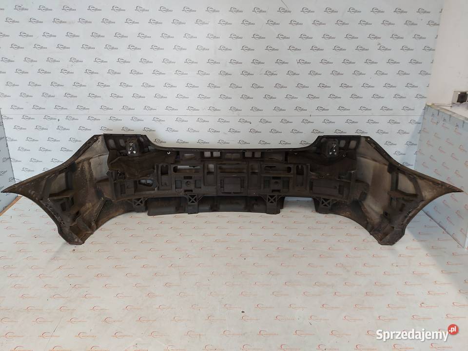 MERCEDES CLC 10r zderzak tył A2038801040 Kielce