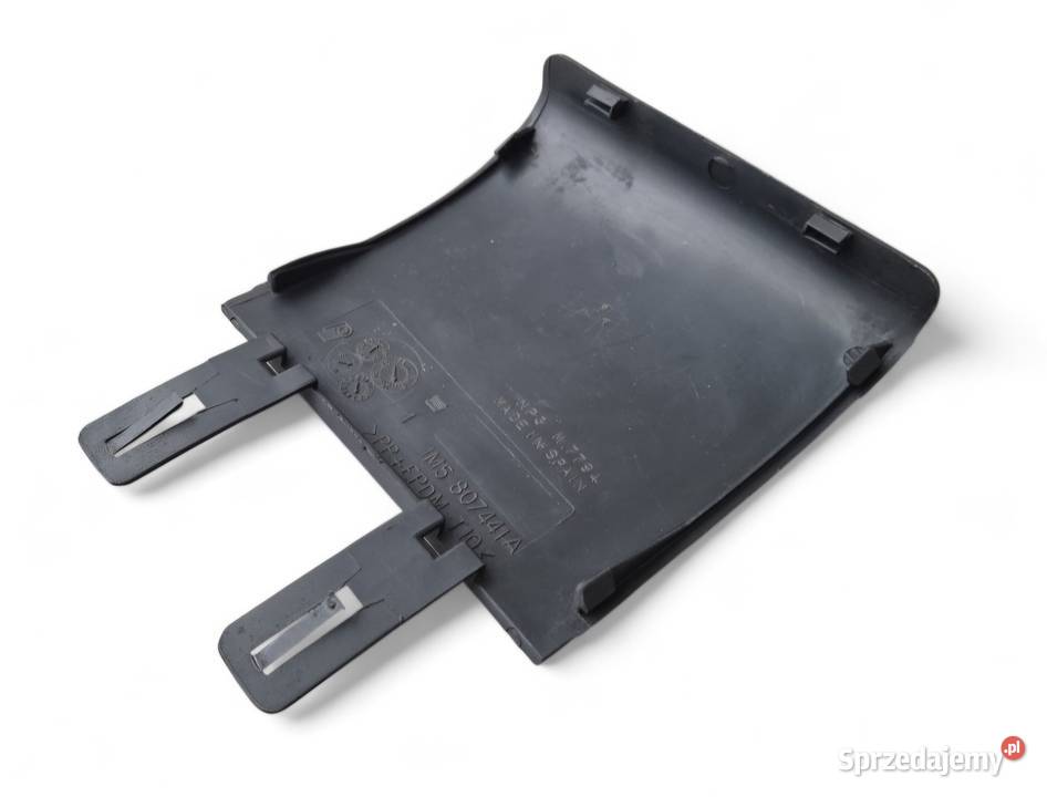 ZAŚLEPKA ZDERZAKA TYŁ HAKA SEAT TOLEDO II 2 osobowe Działoszyce