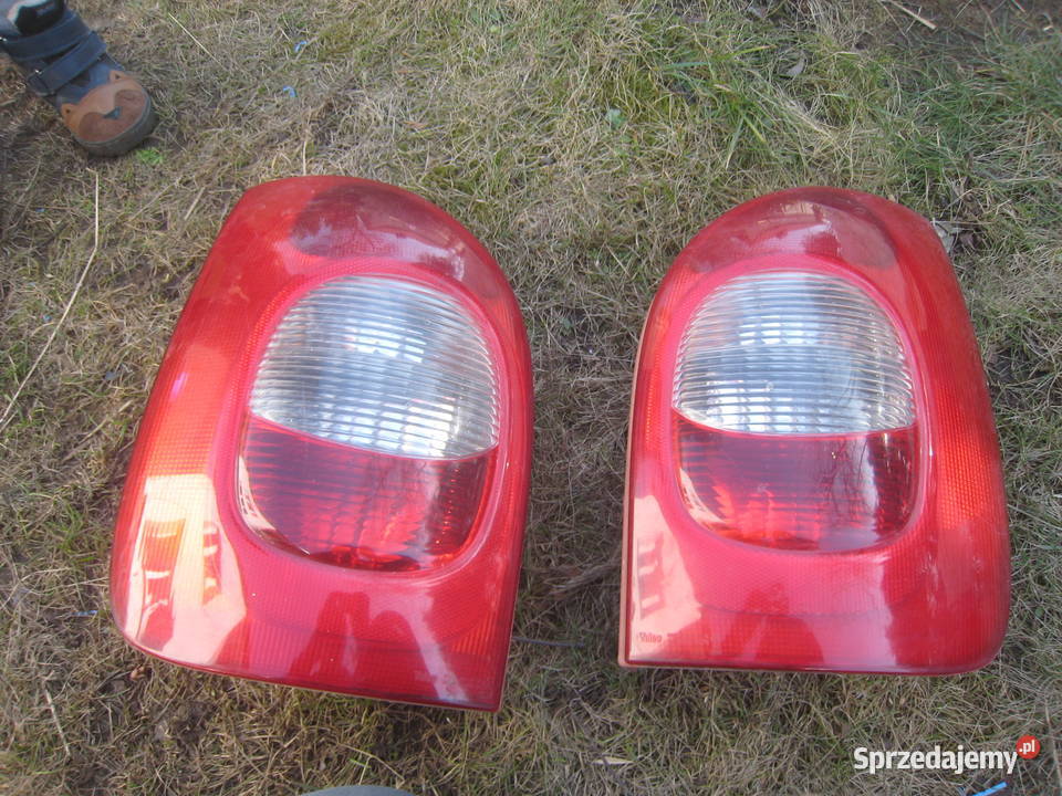 Lampa tylna prawa lewa Citroen Xsara Picasso 99