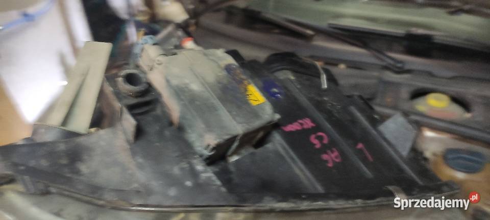 Audi A6 C5 lampa Xenon przód przedlift Łódź sprzedam