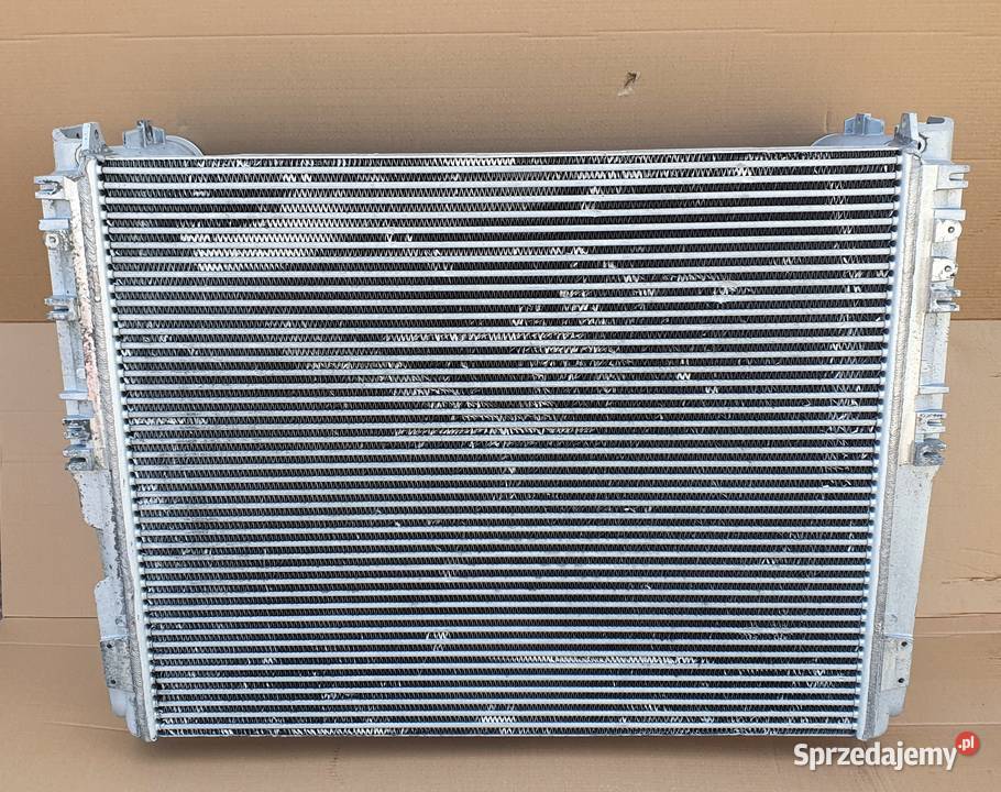 ACTROS MP4 CHŁODNICA POWIETRZA INTERCOOLER ciężarowe Bieleń