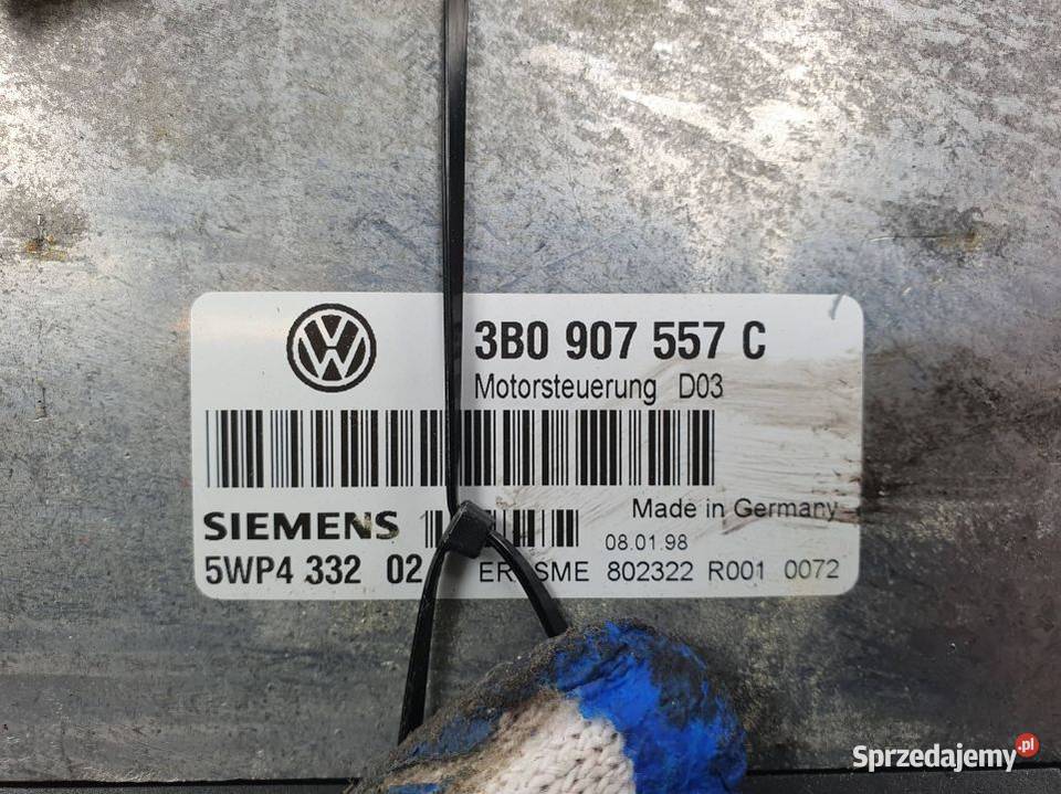 KOMPUTER VOLKSWAGEN PASSAT B5 3B0907557C osobowe Lipno