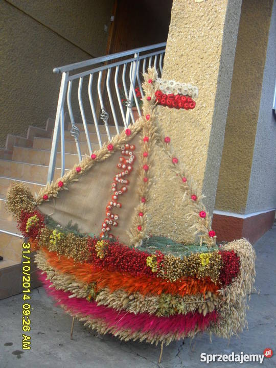 SPRZEDAM WIENIEC DOŻYNKOWY W KSZTAŁCIE ŁODZI Szyce