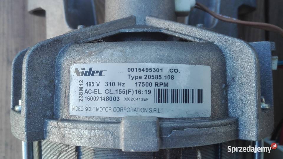 Pralka Ariston wąska Śilnik Zbiersk