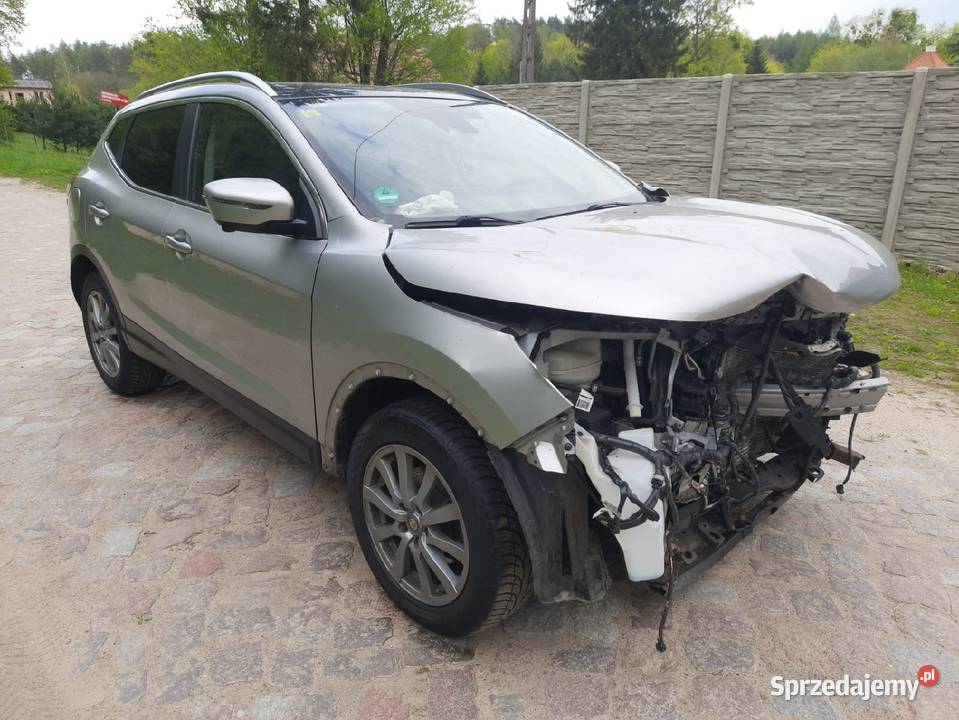 16DCI Automat Xenon Navigacja Kamera 360 z uszkodzony Mrągowo