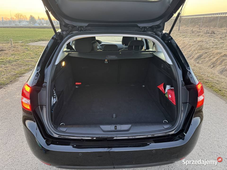 Peugeot 308 15 BlueHDi Allure Pack SS podkarpackie Przeworsk