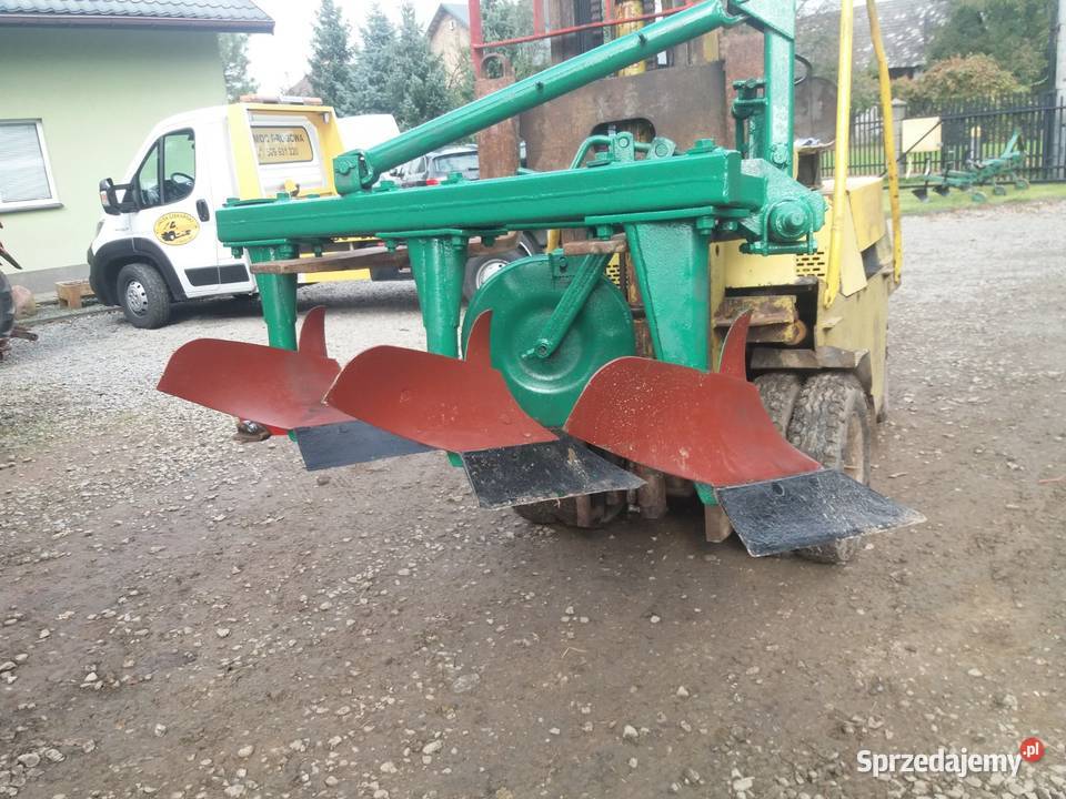 Pług Grudziądz 3skibowy Orlik