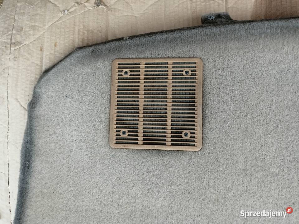 Mercedes 190 W201 tylna półka przedlift kremowa półki tylne świętokrzyskie Skarżysko-Kamienna